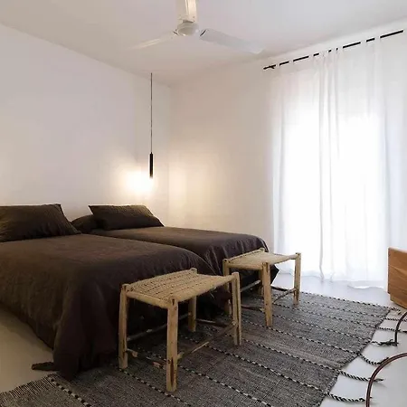 Vivendos New Y Luxury House At Center