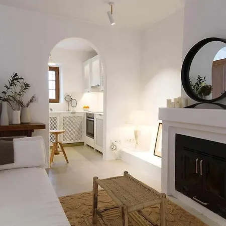 Vivendos New Y Luxury House At Center